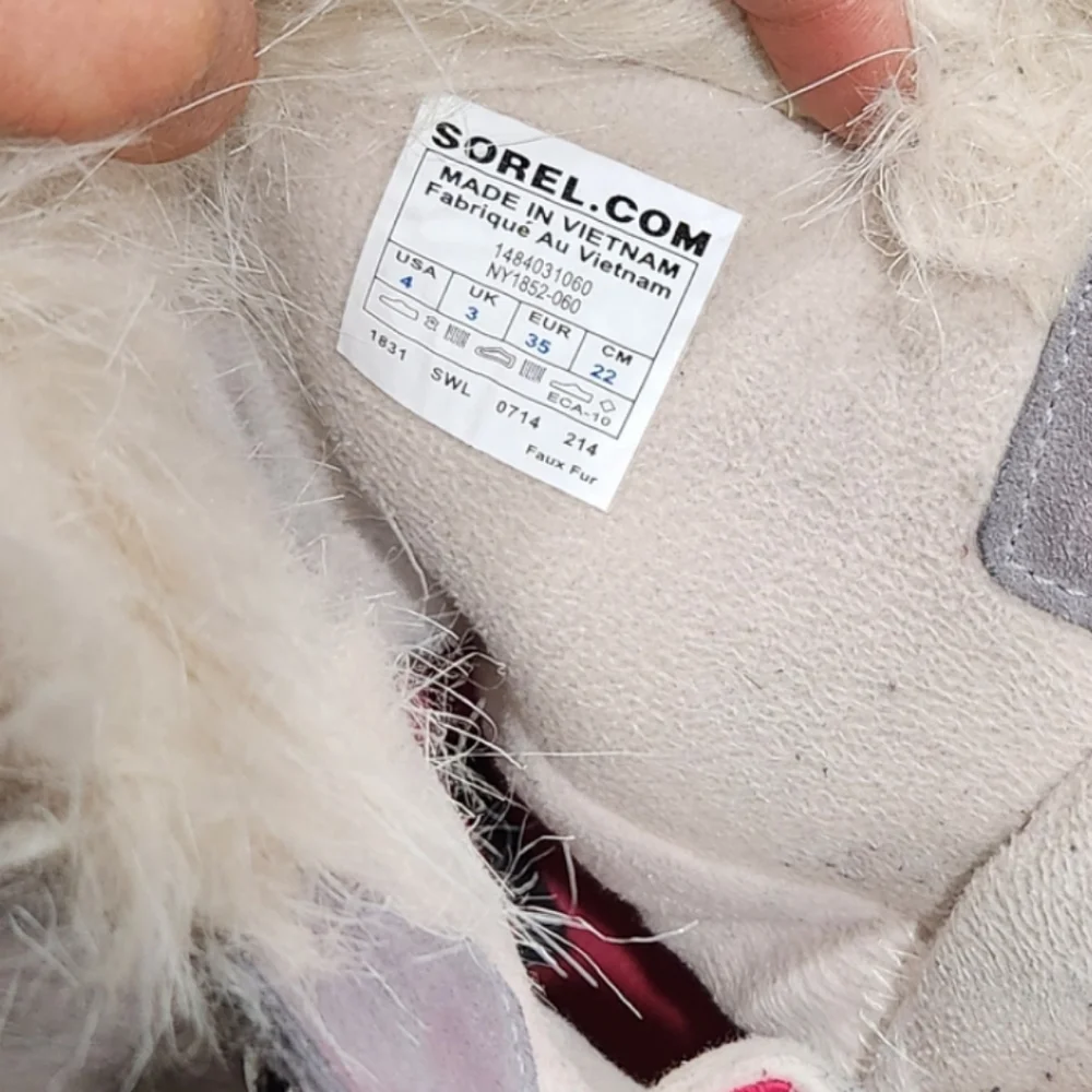 Sorel Joan of Arctic Faux Fur Lace Up Grey/Pink/Black Winter Snow Boots 4